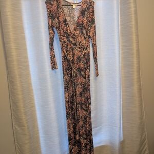 Floral Long Sleeve Maternity Maxi Dress